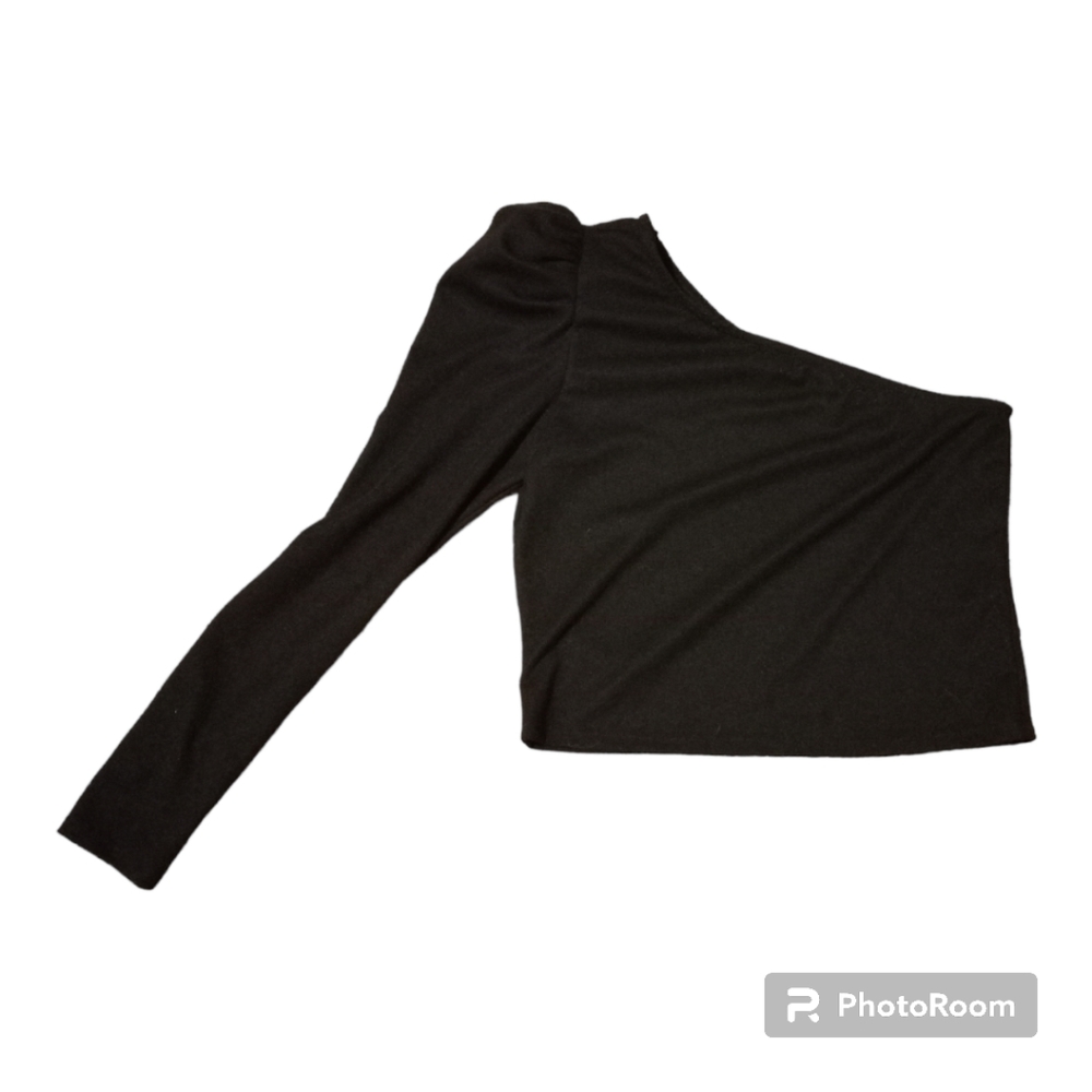 Open Edit, Size Medium, Black off the shoulder shirt